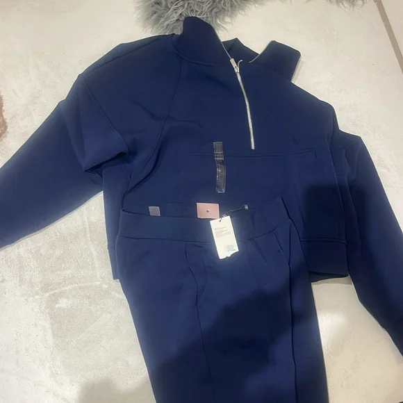 CALIA NWT SOFT navy set ( scuba 1/4 zip) and tapered pant - Picture 3 of 6